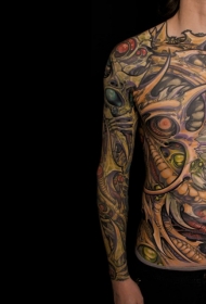 男性胸部和腹部彩色外星人骨骼纹身图案
