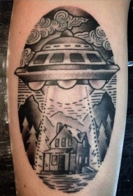 old school黑白外星人飞船与房子手臂纹身图案