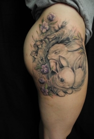 大腿可爱的兔子纹身图案