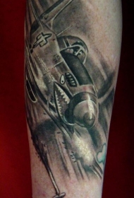 现代风格的二战飞机手臂纹身图案