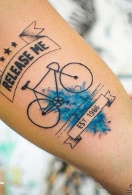 大臂自行车蓝色泼墨纹身图案