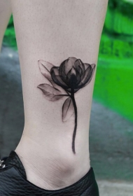 惊艳的美丽花卉脚踝纹身图案