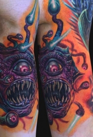 大臂卡通风格的彩色外星怪物眼睛纹身图案