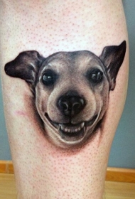 小腿令人印象深刻的3D有趣狗头像纹身图案