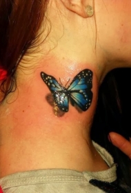 颈部惊人的逼真彩色蝴蝶3D纹身图案