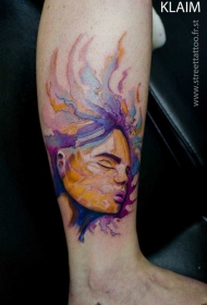 水彩风格的彩色女性手臂纹身图案