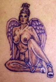 裸体天使个性纹身图案