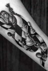 手臂惊人的3D国际象棋子纹身图案