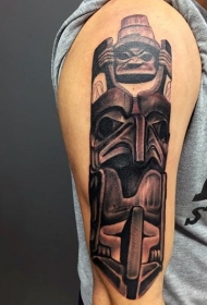 手臂3D彩色的古部落雕像纹身图案