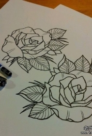 欧美玫瑰线条纹身图案手稿