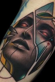 手臂彩色的女人肖像个性纹身图案