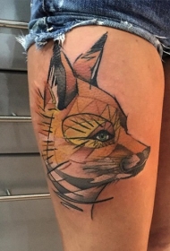 大腿抽象风格手绘自然狐狸纹身图案