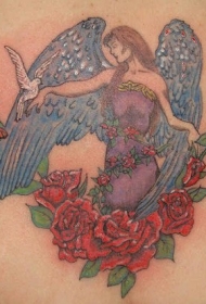 女天使与鸽子玫瑰彩色纹身图案