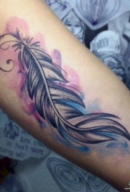 小腿泼墨彩色欧美羽毛纹身图案