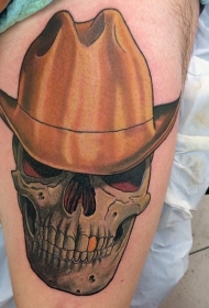 大腿3D彩色的牛仔骷髅帽子和金牙纹身图案