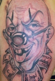 邪恶的小丑和纸币纹身图案