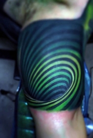 手臂3D彩色的催眠装饰纹身图案