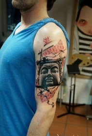 手臂抽象风格彩色如来佛祖雕像纹身图案