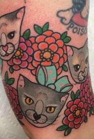 手臂插画风格彩色小猫花手臂纹身图案