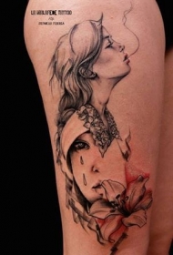 大腿惊人的抽象风格彩色吸烟女性纹身图案