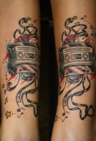 音乐磁带和星星彩色脚踝纹身图案