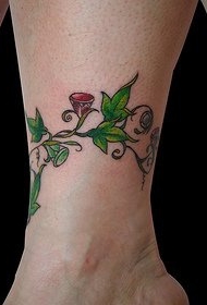 彩色的藤蔓花朵植物脚踝纹身图案