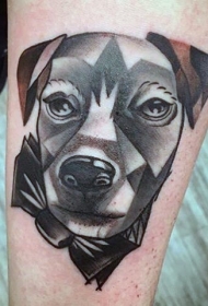 手臂抽象风格的彩色狗头像个性纹身图案