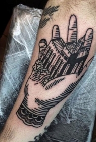 手臂工业风格黑色线条城堡和手纹身图案