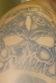 阿兹特克风格的骷髅纹身图案