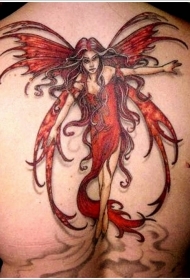 背部美丽的红色精灵纹身图案