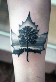 很棒的枫叶轮廓与孤独的树手臂纹身图案