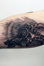 简单的黑色旧火车手臂纹身图案