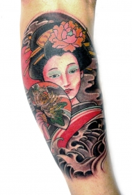 小臂亚洲美丽的艺妓纹身图案