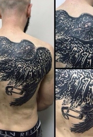 背部华丽设计的部落乌鸦纹身图案