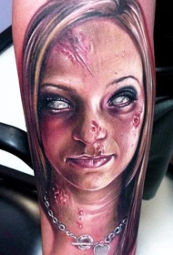 手臂彩色逼真的女性僵尸纹身图案