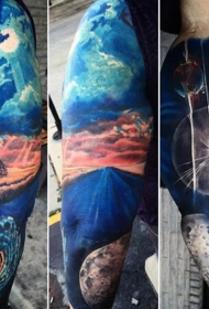 非常漂亮的多彩空间和地球主题手臂纹身图案