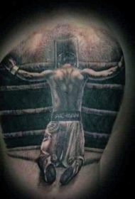 手臂黑白的祈祷拳击手背影纹身图案