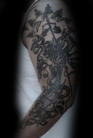 大臂雕刻风格黑色骨架天秤座和蛇纹身图案