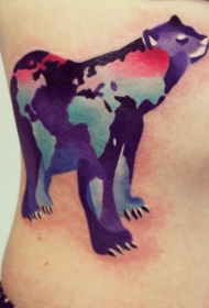 可爱的北极熊与水彩纹身图案
