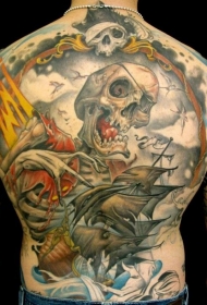 背部海盗幽灵帆船和骷髅纹身图案