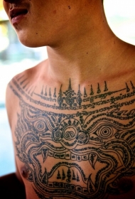 胸部亚洲传统水墨画图腾纹身图案