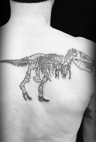 背部简单的黑色恐龙骨架纹身图案