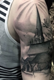 手臂非常写实逼真的老教堂黑灰纹身图案