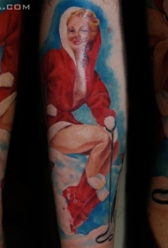 手臂性感女人滑雪与企鹅彩绘纹身图案