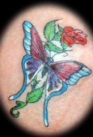 美丽的蝴蝶玫瑰彩绘纹身图案