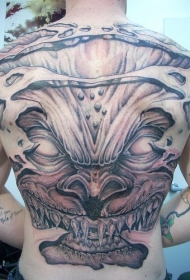 背部锋利的锯齿恶魔个性纹身图案