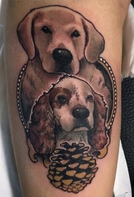 手臂彩色可爱的狗和松果纹身图案