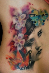 腰部old school彩色花朵和女性肖像纹身图案