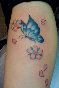 可爱的蝴蝶花朵彩色纹身图案