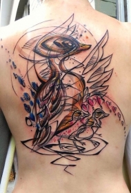 背部素描式的彩色可爱小鸟家族纹身图案
